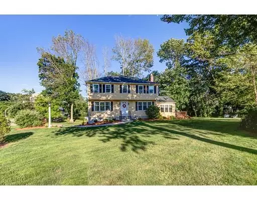 Medway, MA 02053,38 Waterview Dr