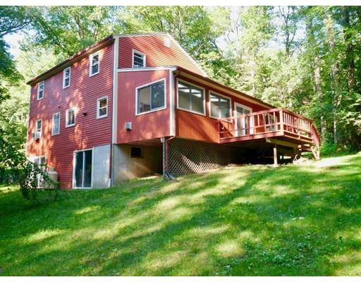 30 Bridle Path, Amherst, MA 01002