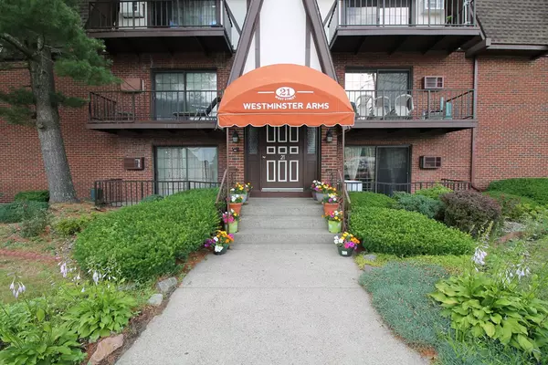 21 West St #C2, Randolph, MA 02368