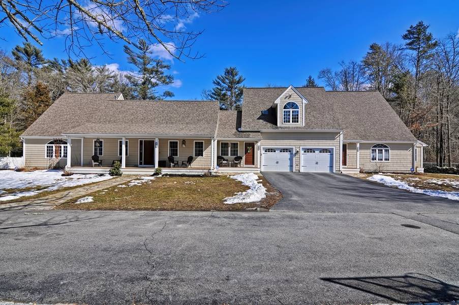 200 Mattapoisett Road, Rochester, MA 02770