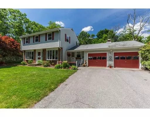 58 Jackson Schoolhouse Road, Glocester, RI 02814