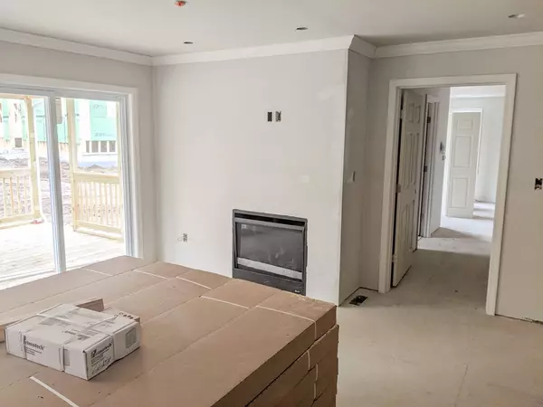 Hopedale, MA 01747,228 Laurelwood Dr. #B