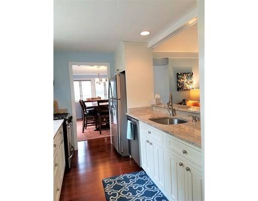 Mashpee, MA 02649,12 Brassie Way