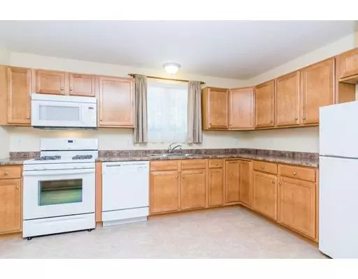 Pepperell, MA 01463,58 Emerson Cir
