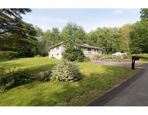Oakham, MA 01068,647 South Rd