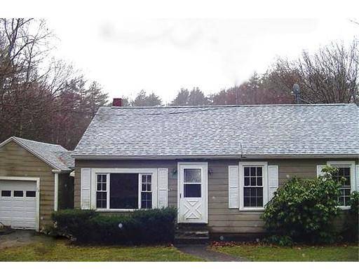 76 South Street, Petersham, MA 01366