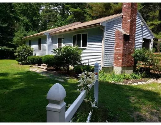 Lakeville, MA 02347,32 Wisteria St