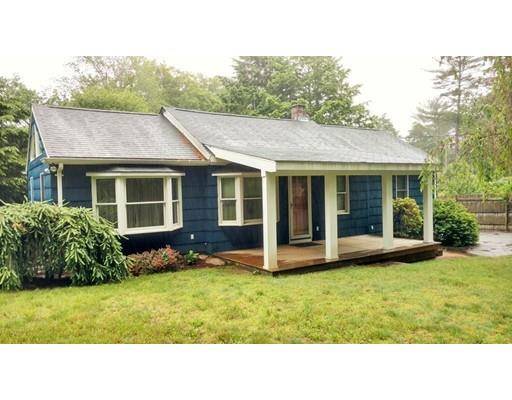 37 Lakeview Lane, Freetown, MA 02702