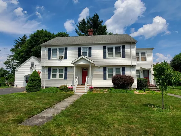 12 Brodeur Ave, Webster, MA 01570