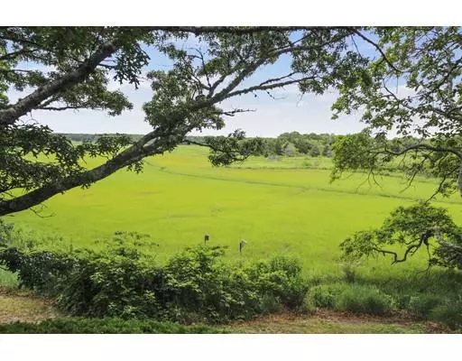 Eastham, MA 02642,14 Charlie Noble Way