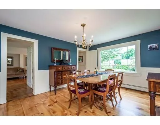 Groton, MA 01450,91 Martins Pond Rd