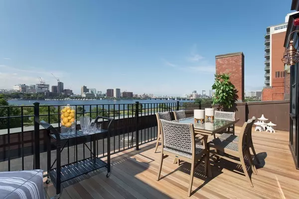 348 Beacon Street #PH, Boston, MA 02116