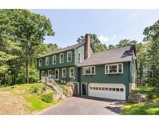 25 Anthony Circle, North Attleboro, MA 02763