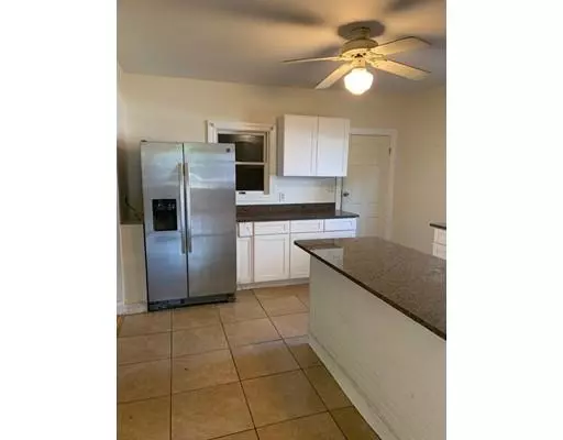 Milton, MA 02186,250 Thacher