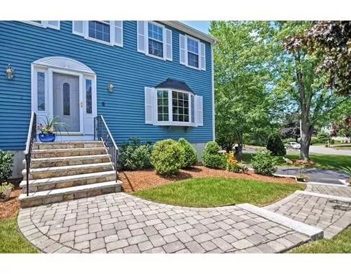 8 Debbie Ln, Milford, MA 01757