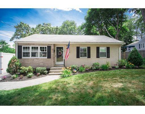 34 Noyes St, Avon, MA 02322