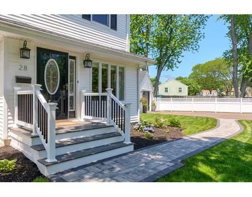 Peabody, MA 01960,28 Pinecrest Avenue