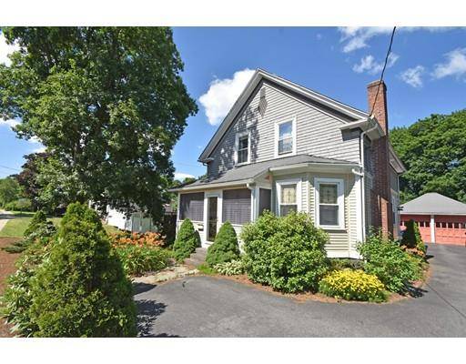 551 Fall River Ave, Seekonk, MA 02771