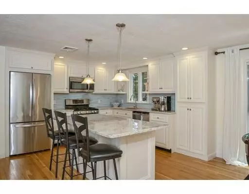 Hanover, MA 02339,76 Chestnut St