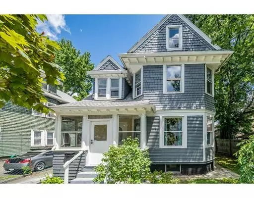 21 Sorrento St, Springfield, MA 01108