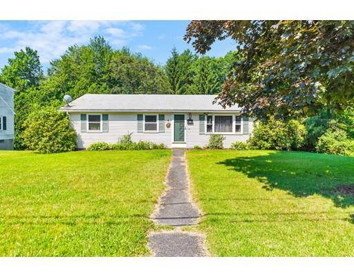 3 Locust St, Greenfield, MA 01301