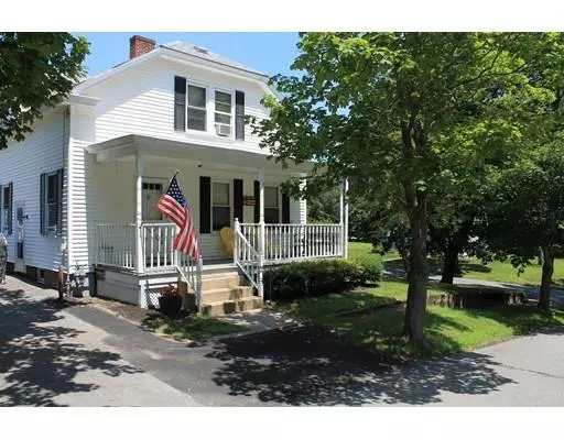 46 Larch St, Clinton, MA 01510