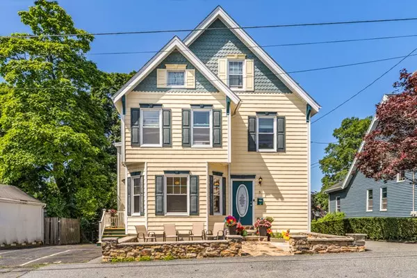 5 Charles St #1, Wakefield, MA 01880