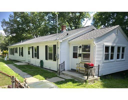 40 Greystone Avenue, Webster, MA 01570