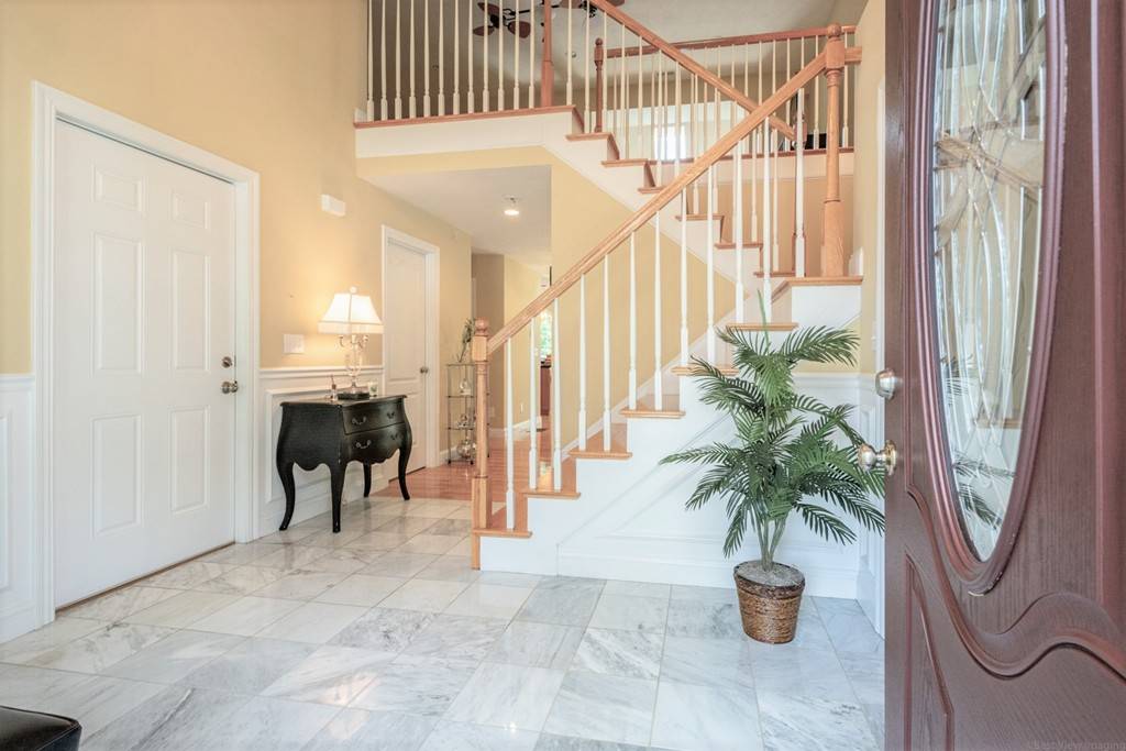 Millbury, MA 01527,25 Ashton Ln #25
