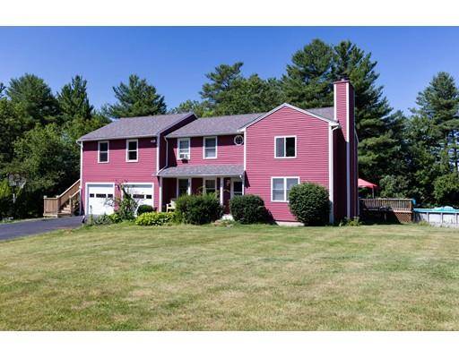 3 Oakwood Ter., Charlton, MA 01507