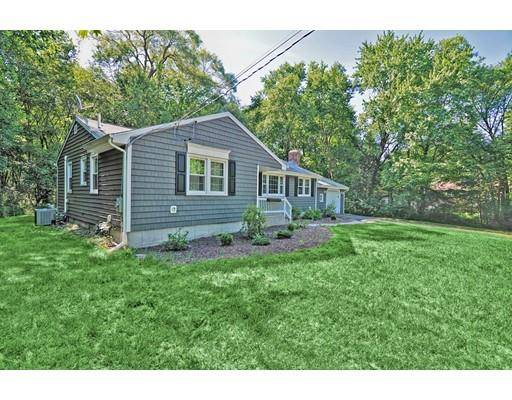 North Attleboro, MA 02760,126 Autumn Dr