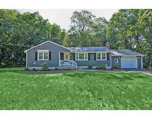 126 Autumn Dr, North Attleboro, MA 02760