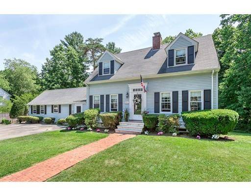 449 Pleasant St, Milton, MA 02186