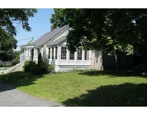 Stoneham, MA 02180,5 Cottage St