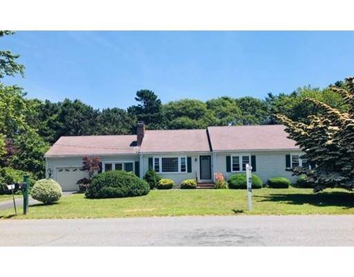 30 Captain Blount Rd, Yarmouth, MA 02664