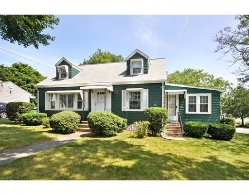 Arlington, MA 02474,22 Wellesley Rd