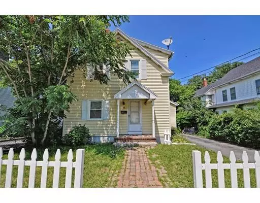 80 Plain St, Taunton, MA 02780