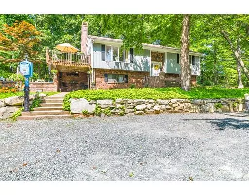 9 Chilson Rd, Wilbraham, MA 01095