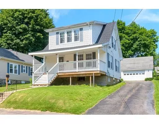 61 Lovewell St, Gardner, MA 01440