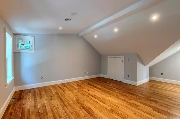 Danvers, MA 01923,11 Nichols #4