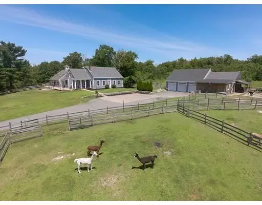 Tiverton, RI 02878,96 Sandra Lee Lane