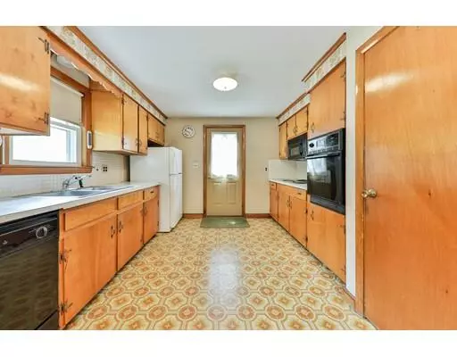 Holbrook, MA 02343,220 Weymouth Street