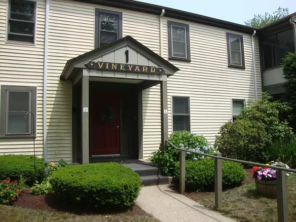 14 Harold Street #1E, Harwich, MA 02645