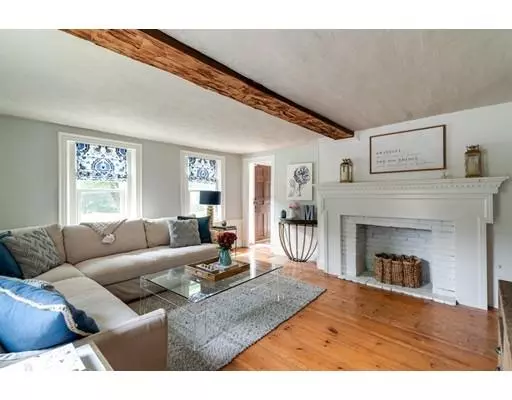 Hanover, MA 02339,677 Broadway