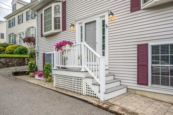 Wakefield, MA 01880,9 Bateman Ct #A