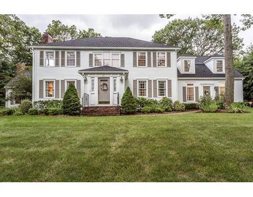 24 Hillington Dr, Easton, MA 02356