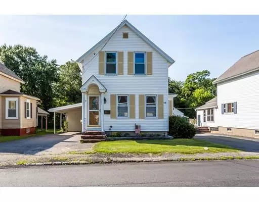 49 Shores St, Taunton, MA 02780