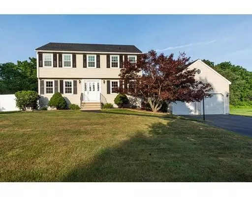 35 Blackberry Fields Road, Dracut, MA 01826