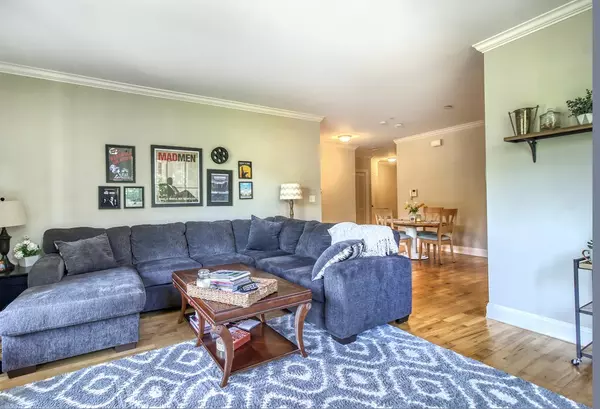 Canton, MA 02021,59 Walpole Street #123