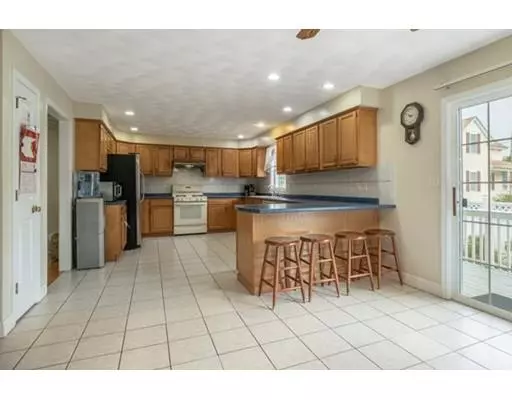 Methuen, MA 01844,15 Arcadia St